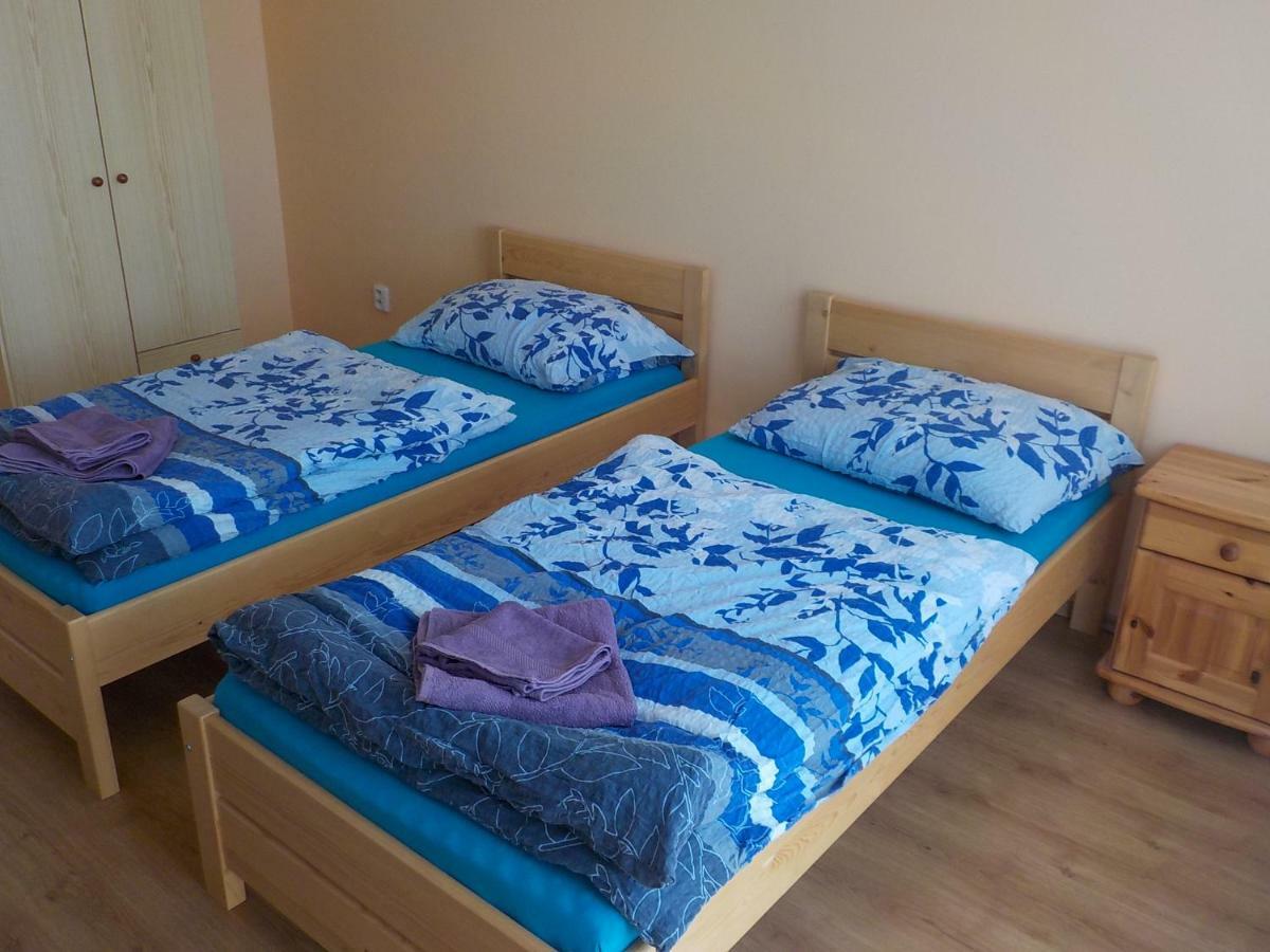 Guest House Beroun Zdice Bagian luar foto